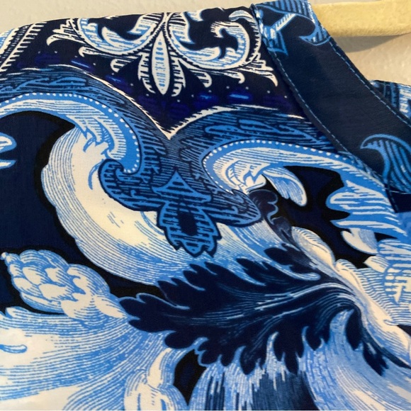 New York & Company Long Sleeve Blue Blouse Size Small - Picture 5 of 9